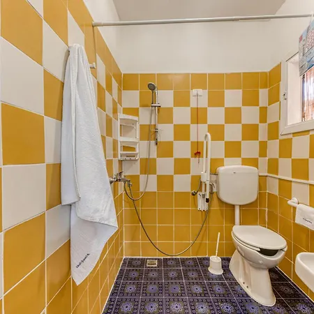 Mono Glicine Apartman